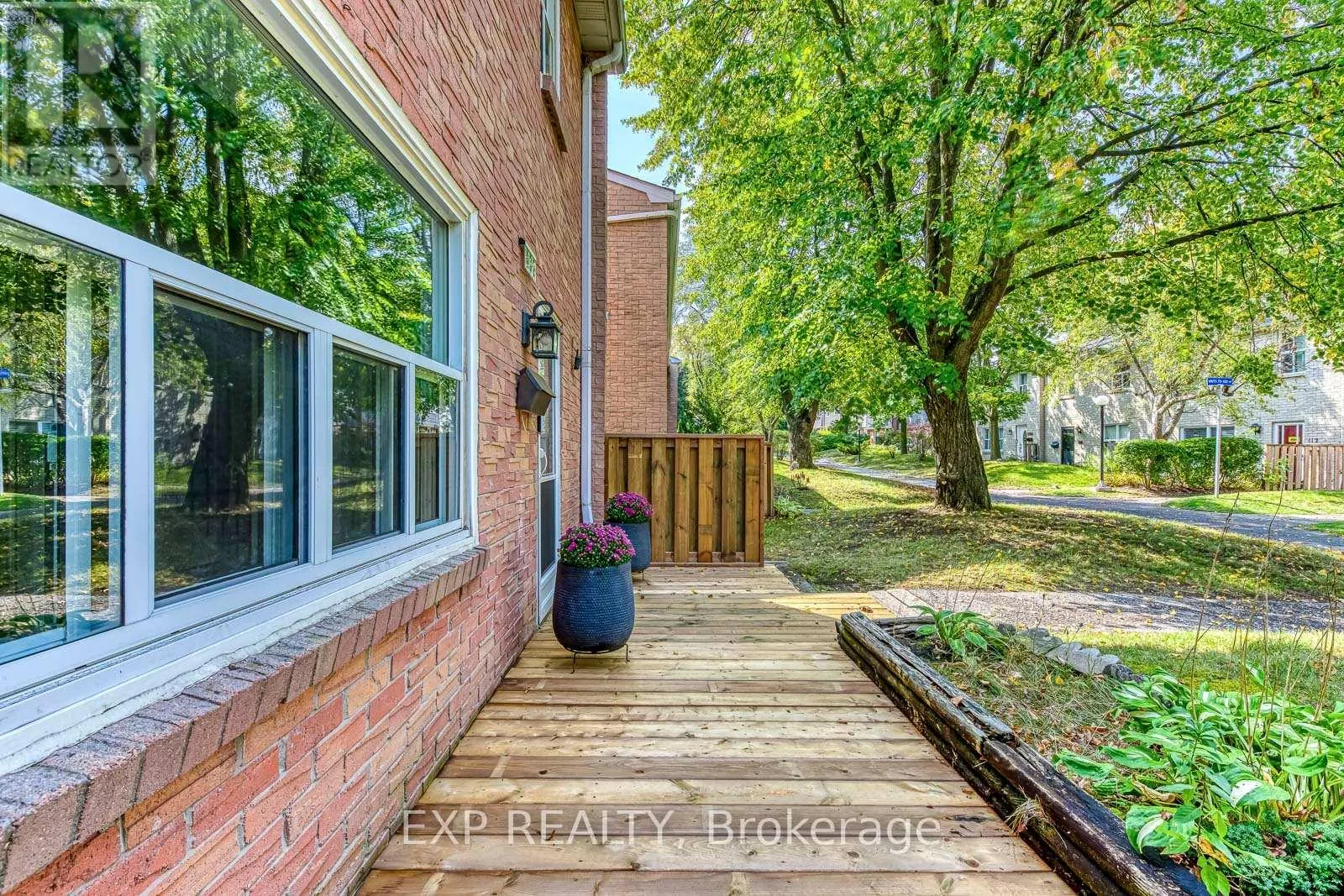 132 - 1050 SHAWNMARR ROAD
