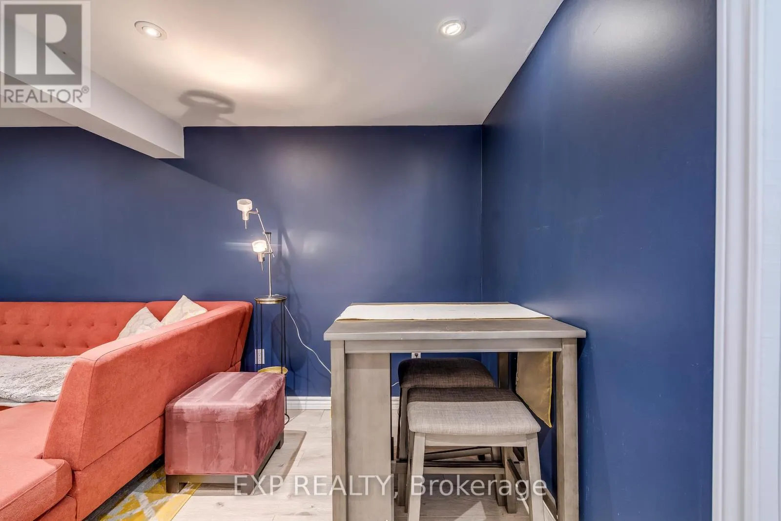 132 - 1050 SHAWNMARR ROAD