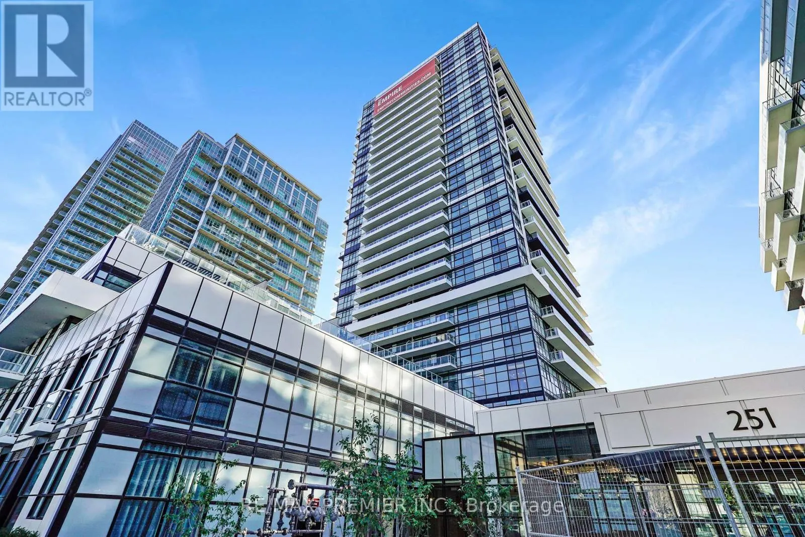 406 - 251 MANITOBA STREET