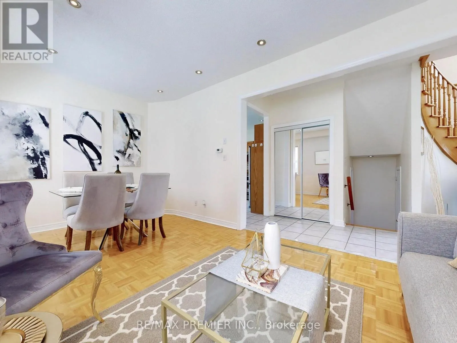 5869 YACHTSMAN CROSSING