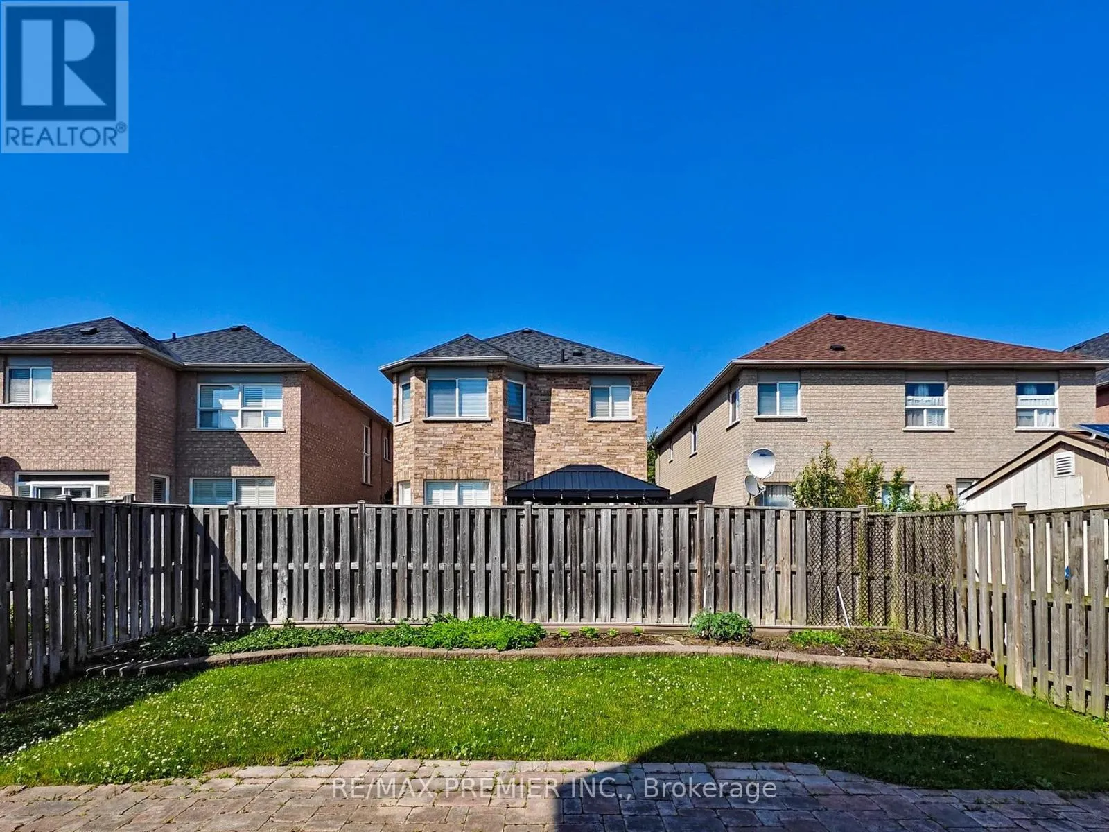 5869 YACHTSMAN CROSSING