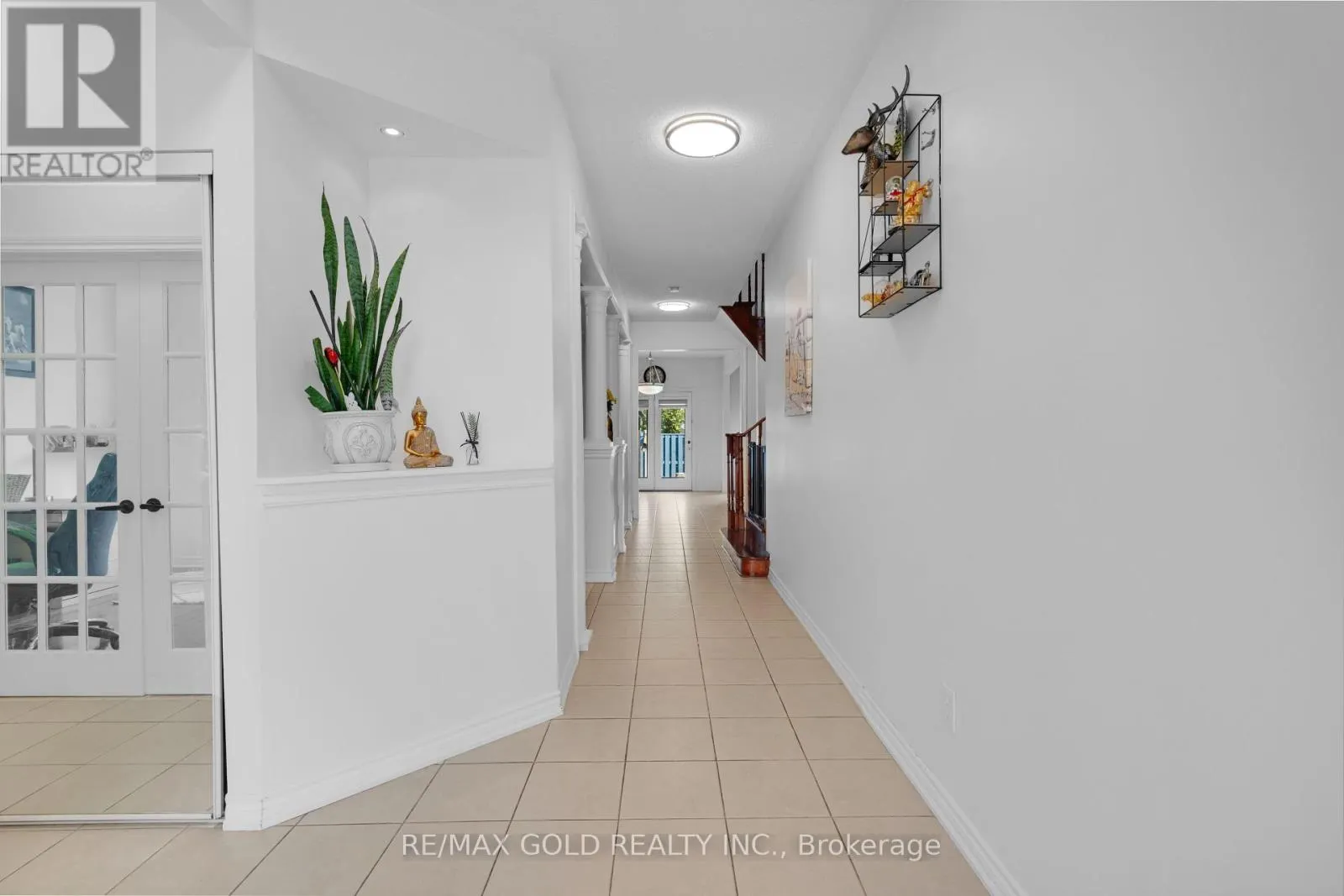 39 DARREN ROAD