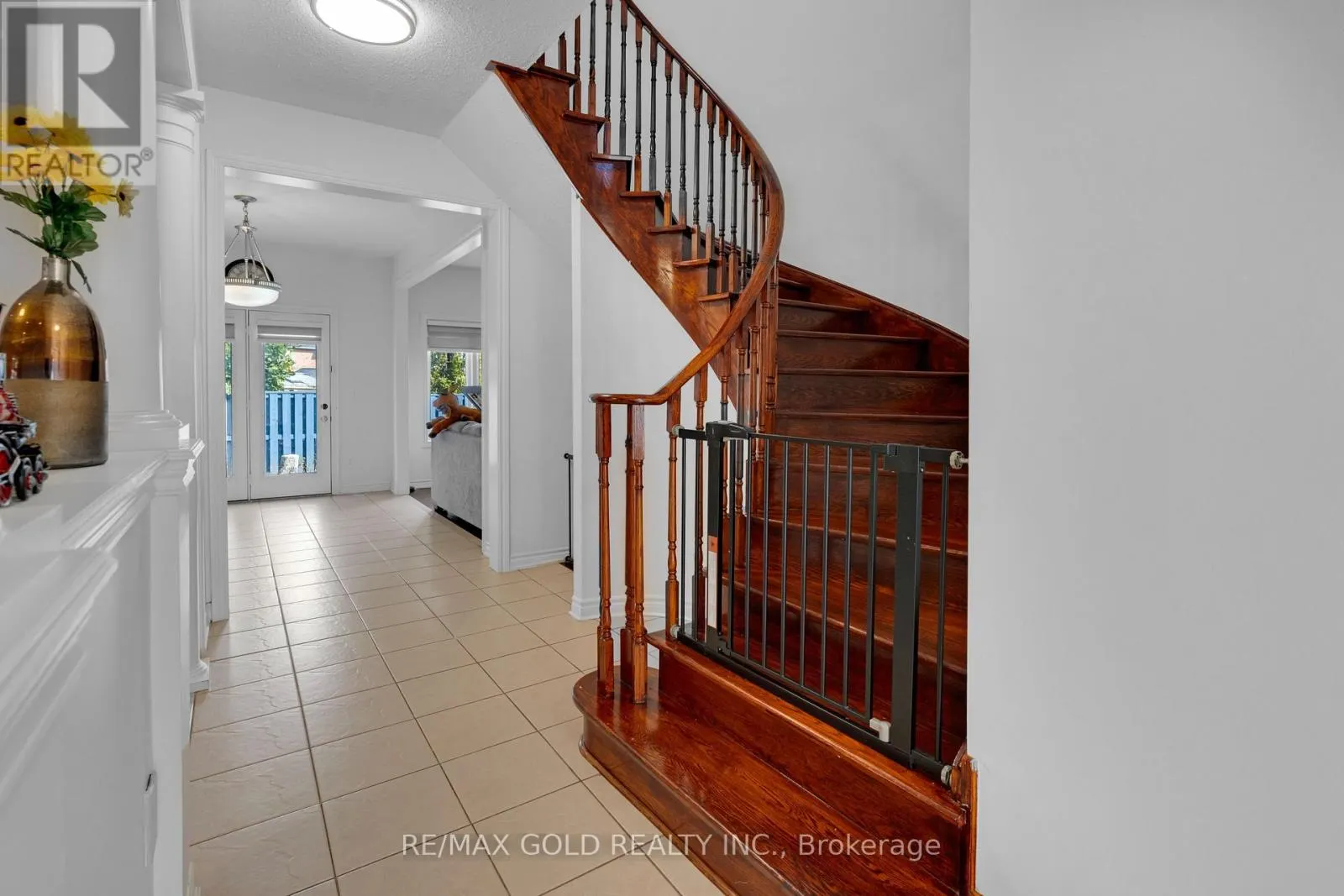 39 DARREN ROAD