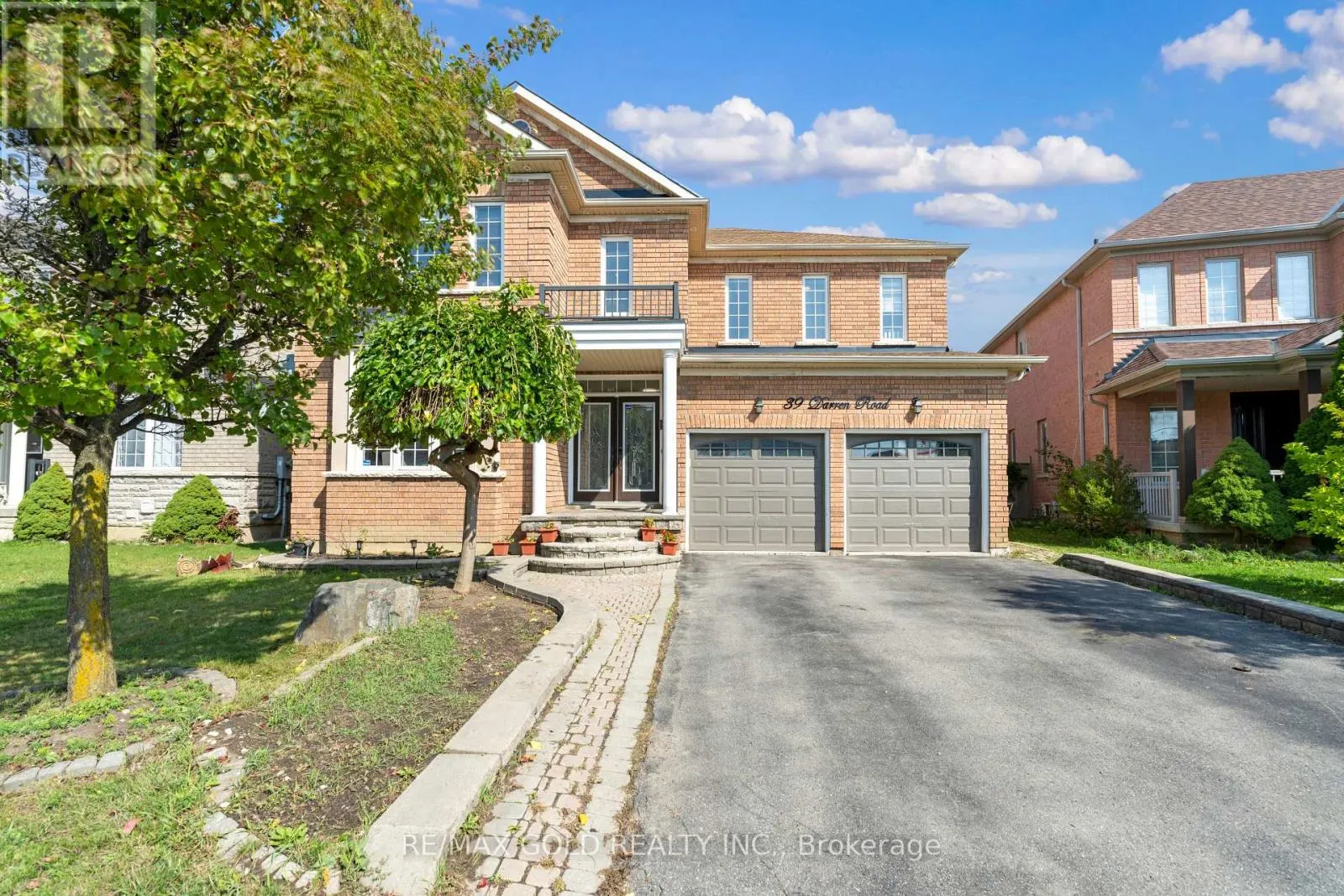 39 DARREN ROAD