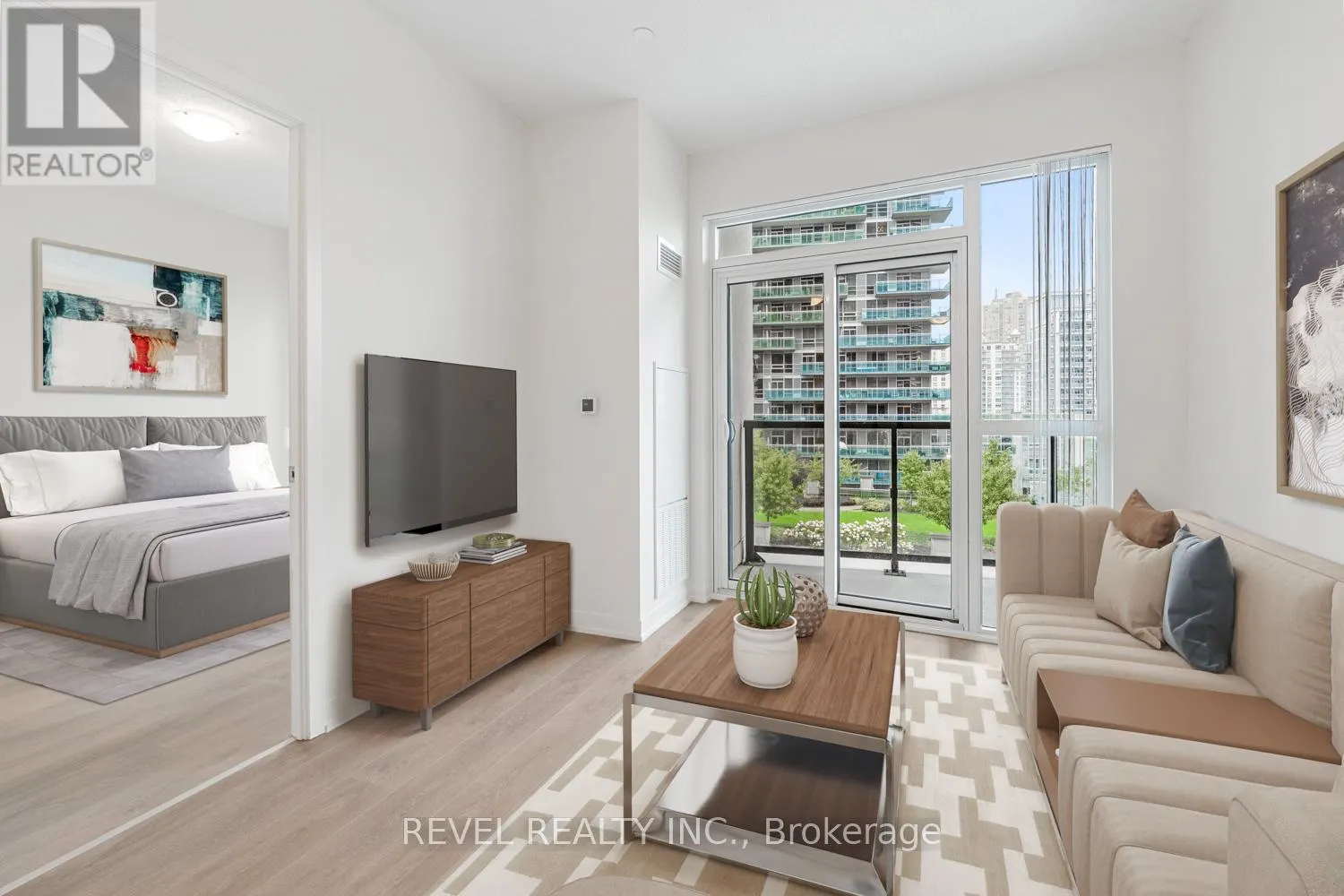 512 - 38 ANNIE CRAIG DRIVE