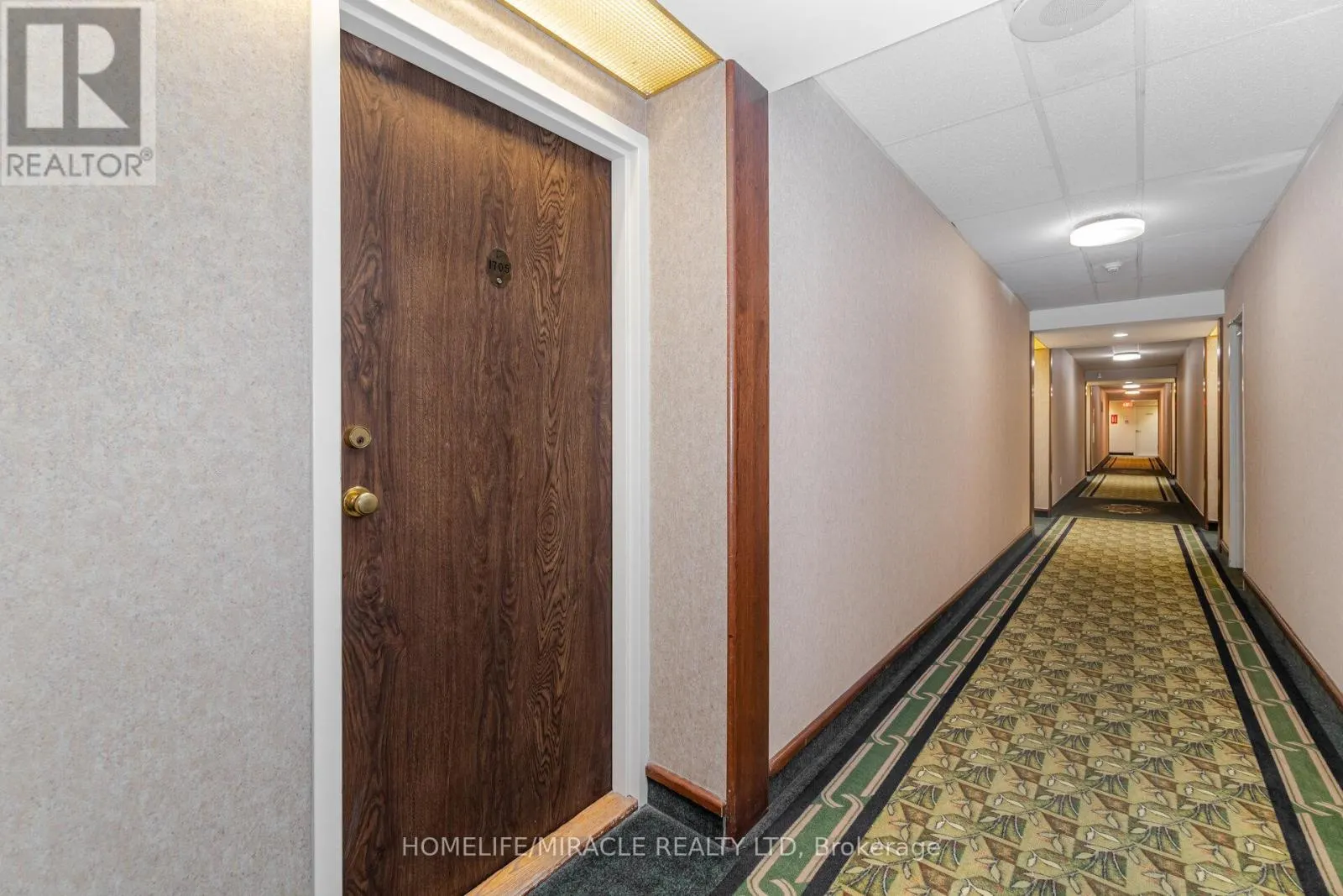 1705 - 26 HANOVER ROAD