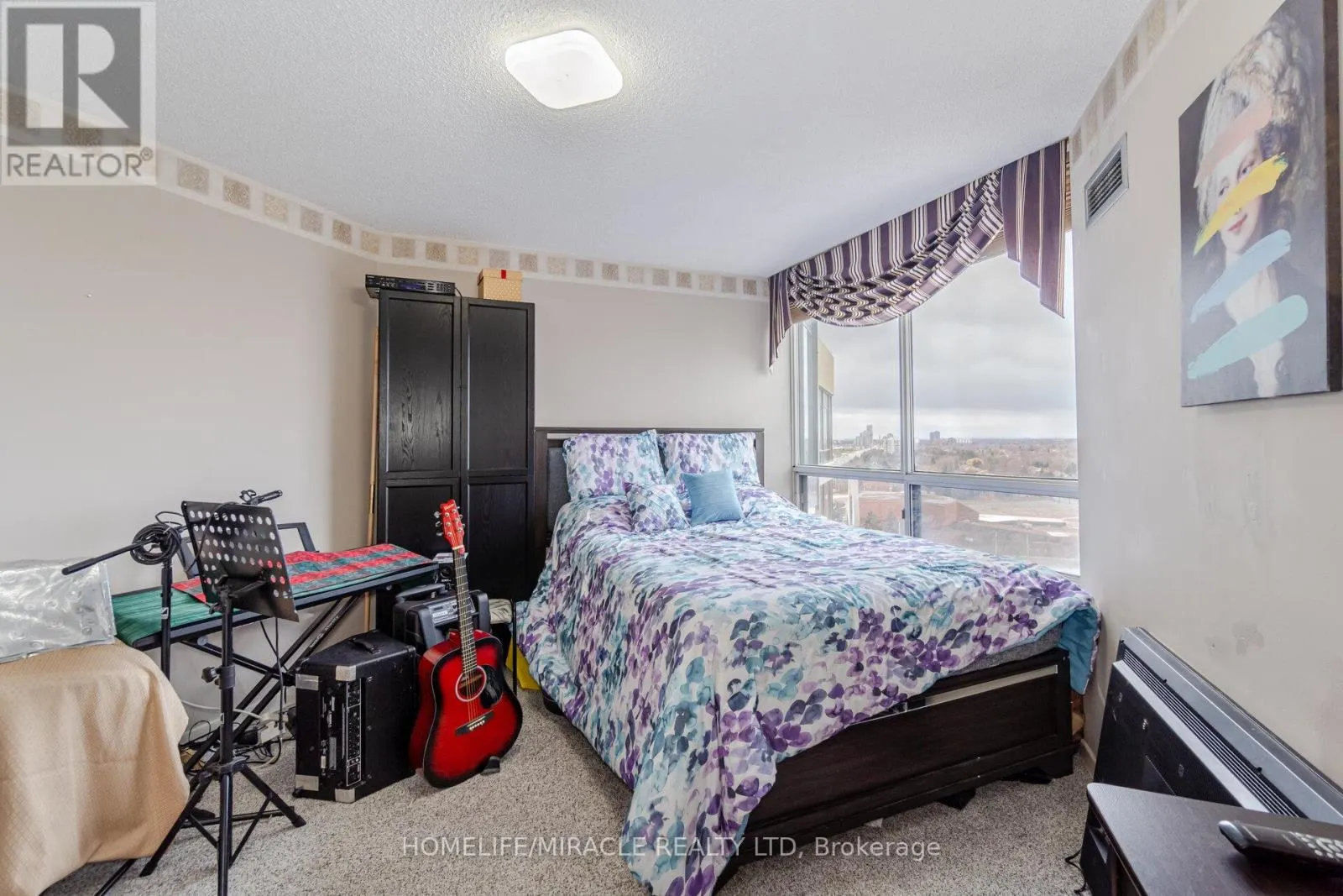 1705 - 26 HANOVER ROAD