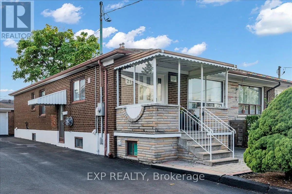 21 KANARICK CRESCENT