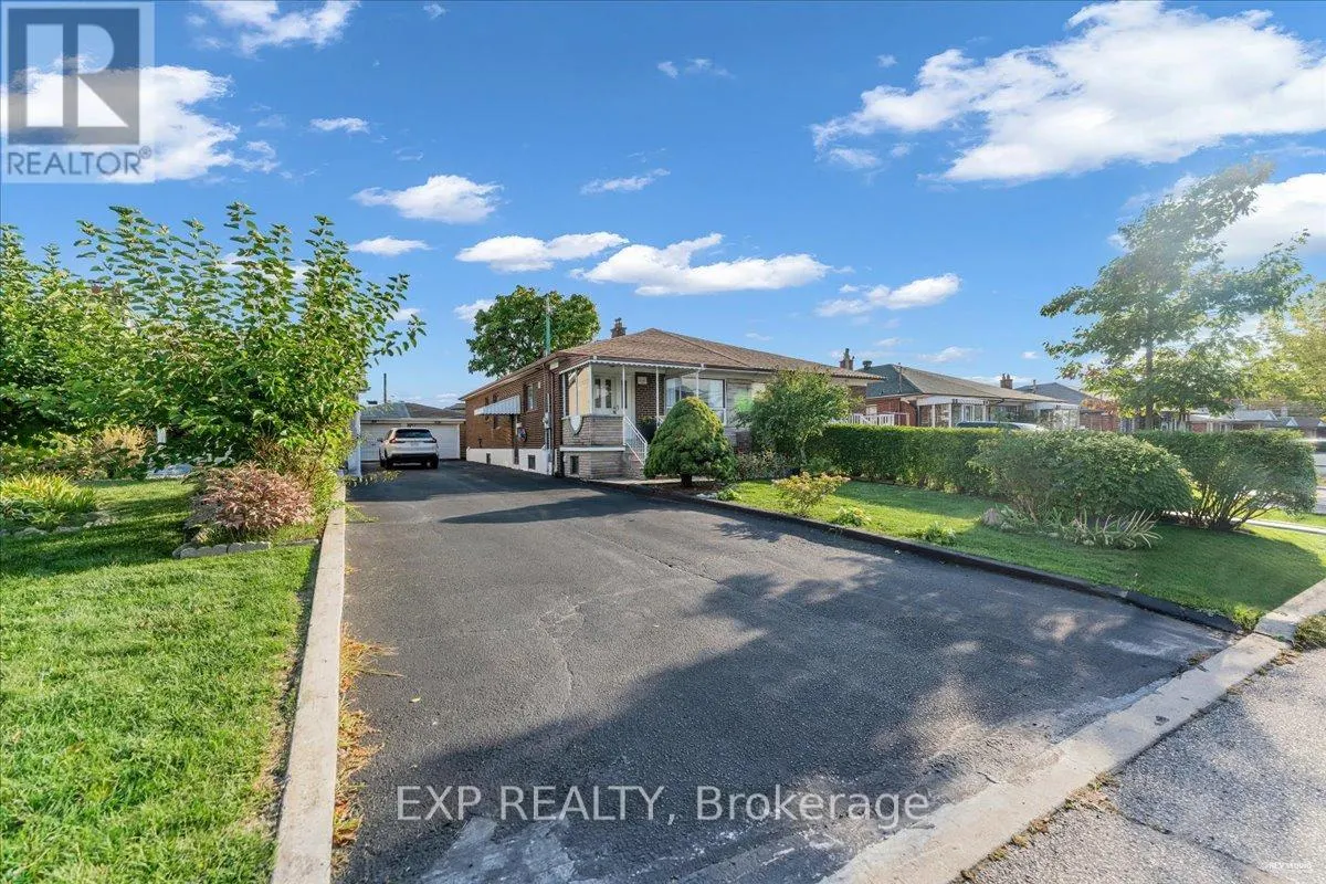 21 KANARICK CRESCENT
