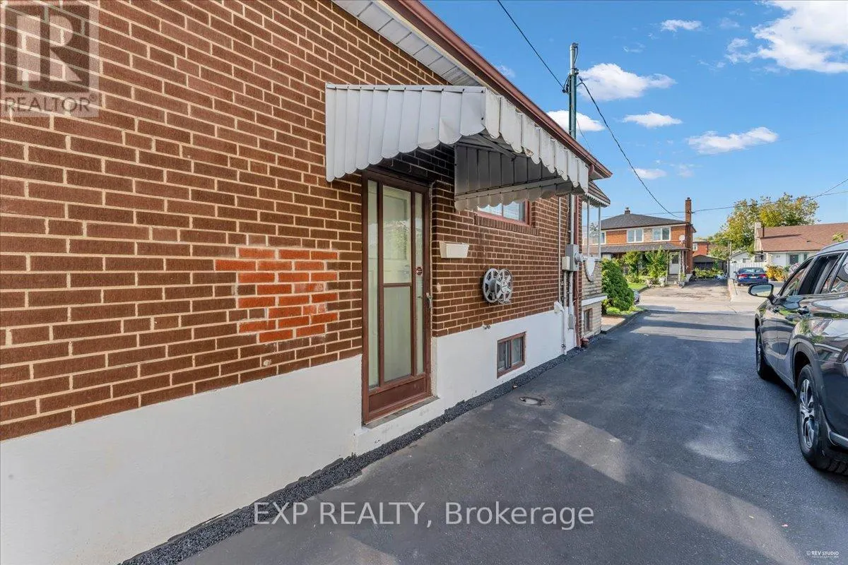 21 KANARICK CRESCENT