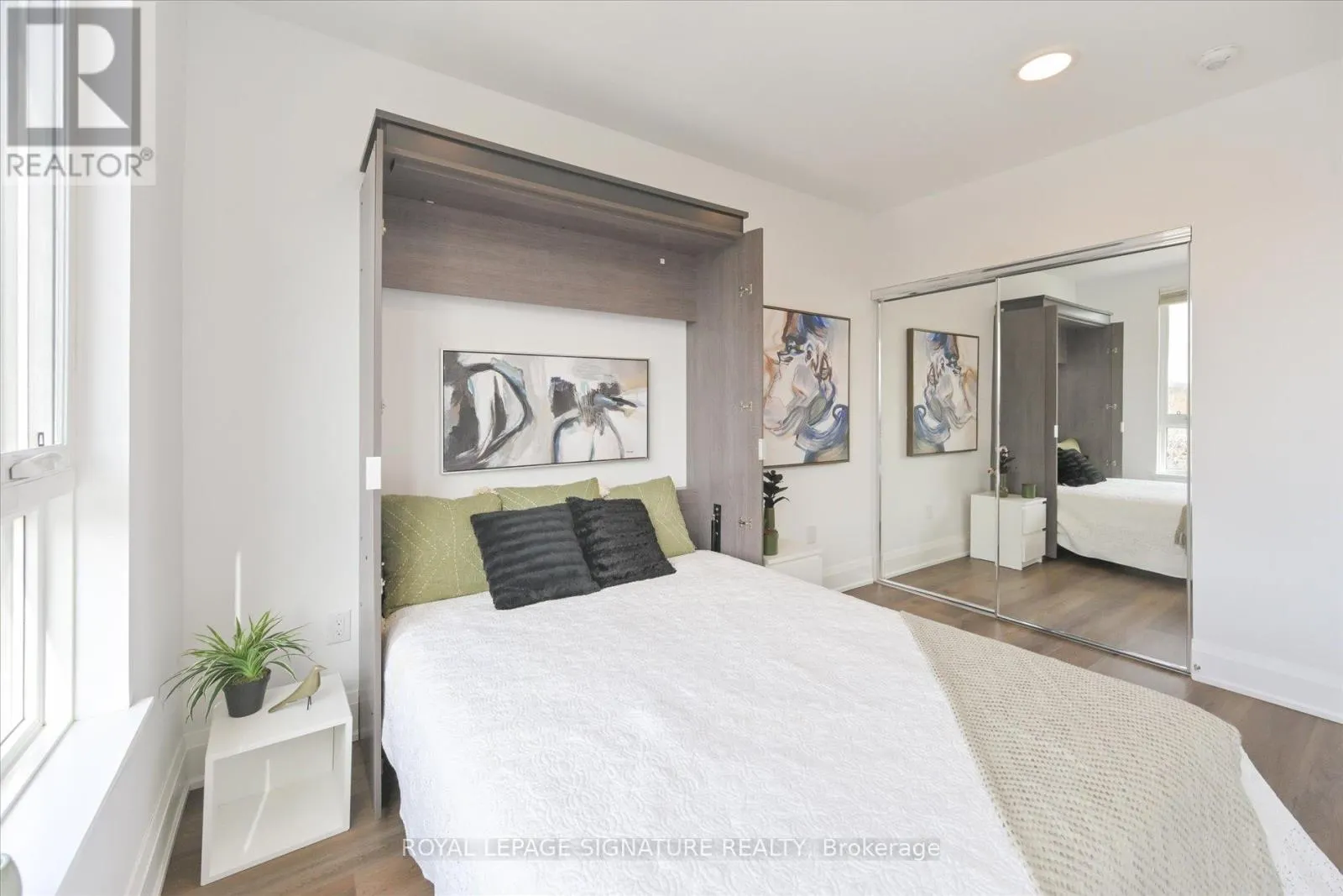 1 - 115 HIGH STREET W