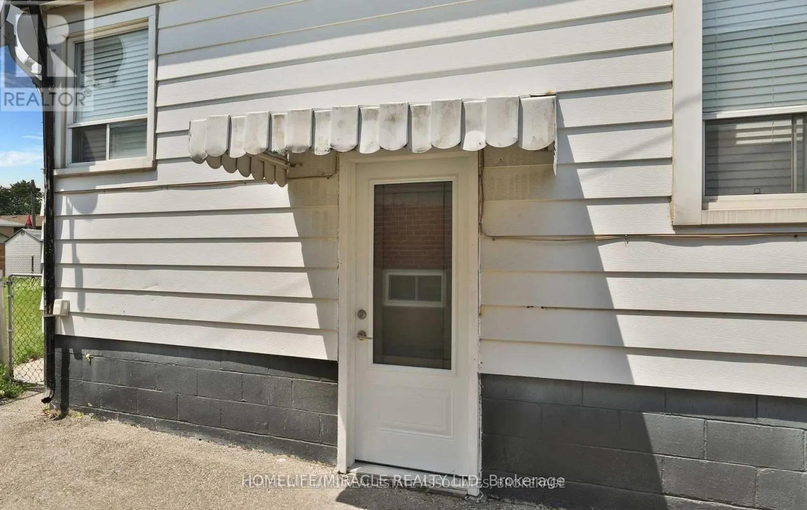 BSMT - 1064 WESTMOUNT AVENUE