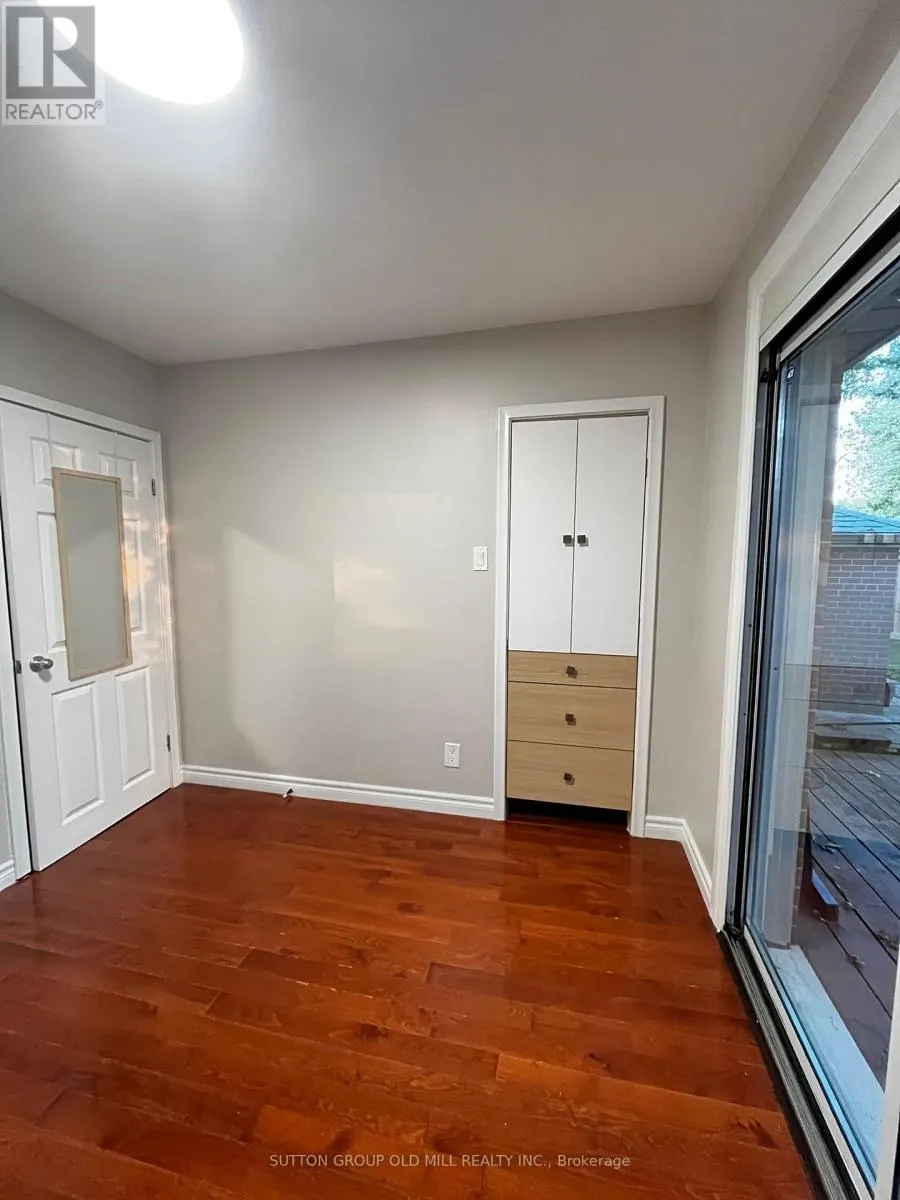 MAIN - 30 INVERDON ROAD