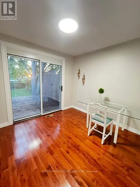 MAIN - 30 INVERDON ROAD