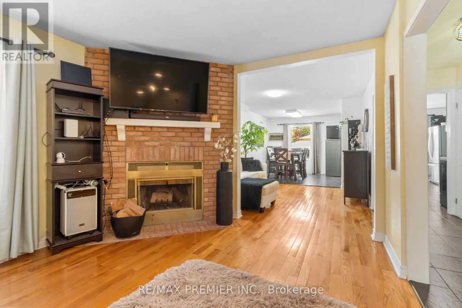 26 ECCLESTONE DRIVE