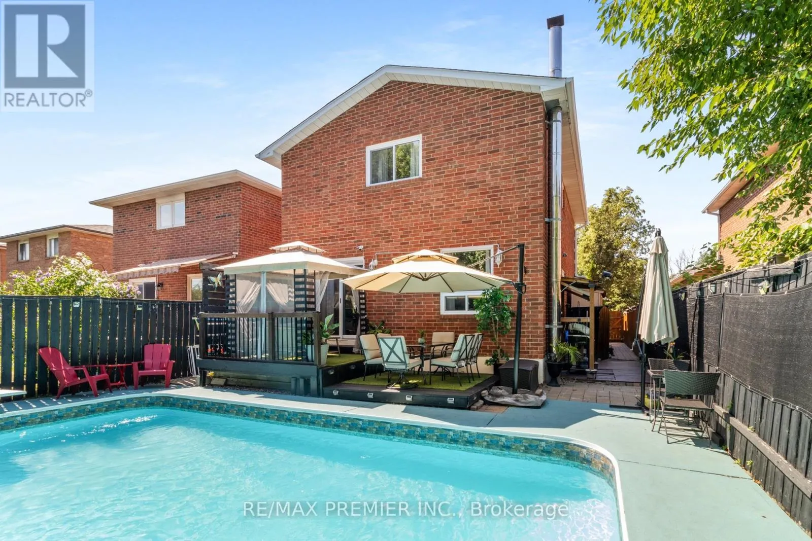 26 ECCLESTONE DRIVE