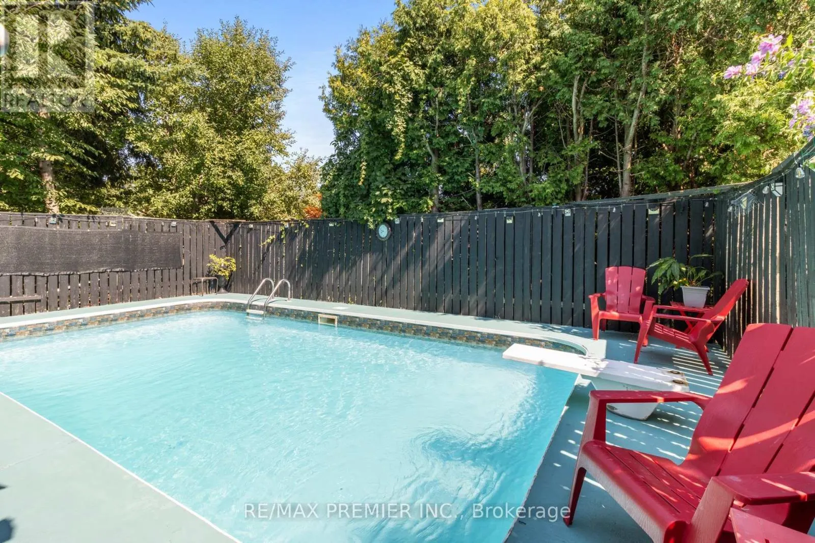 26 ECCLESTONE DRIVE