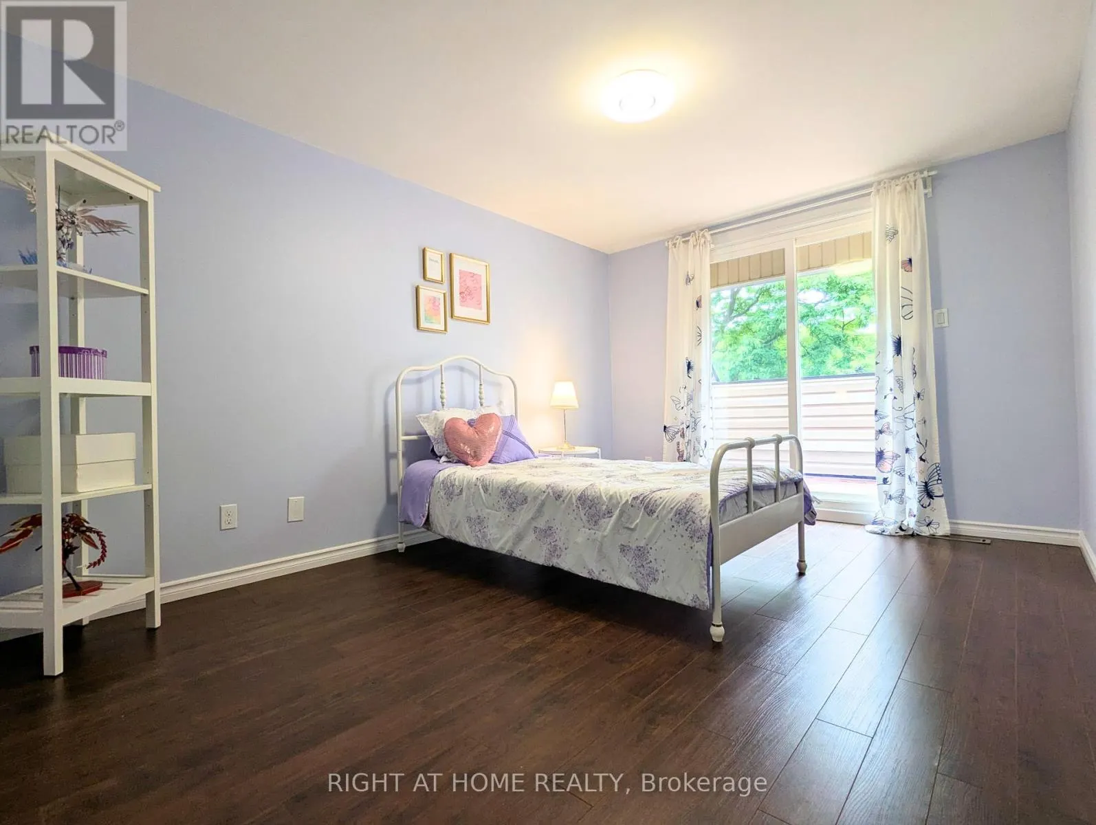 2599 INLAKE COURT