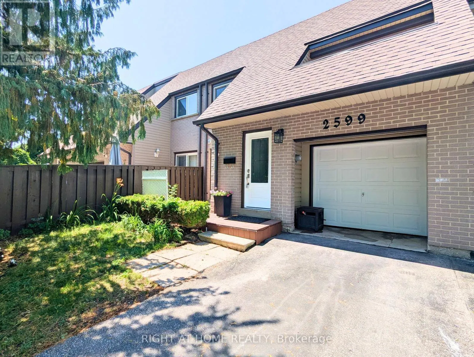 2599 INLAKE COURT