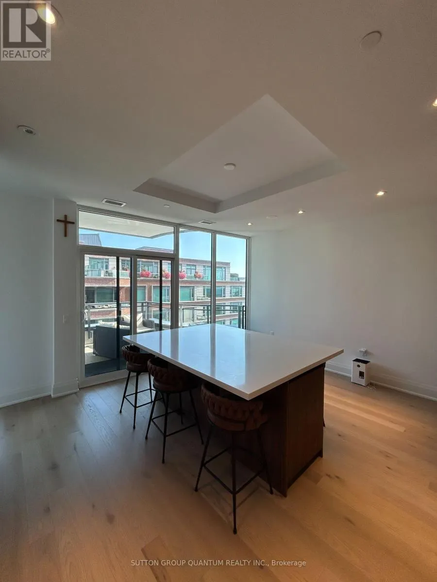 504 - 55 PORT STREET E