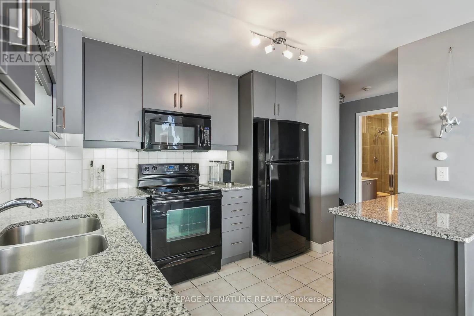 2503 - 60 ABSOLUTE AVENUE