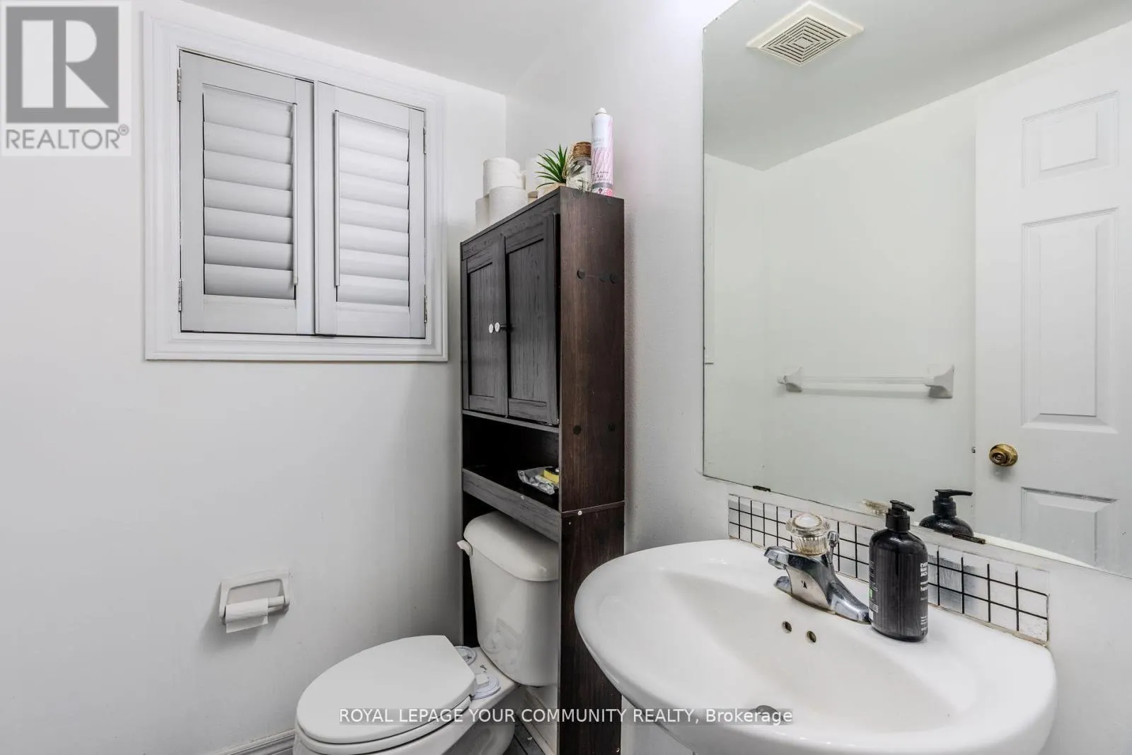 22 PANAMA PLACE