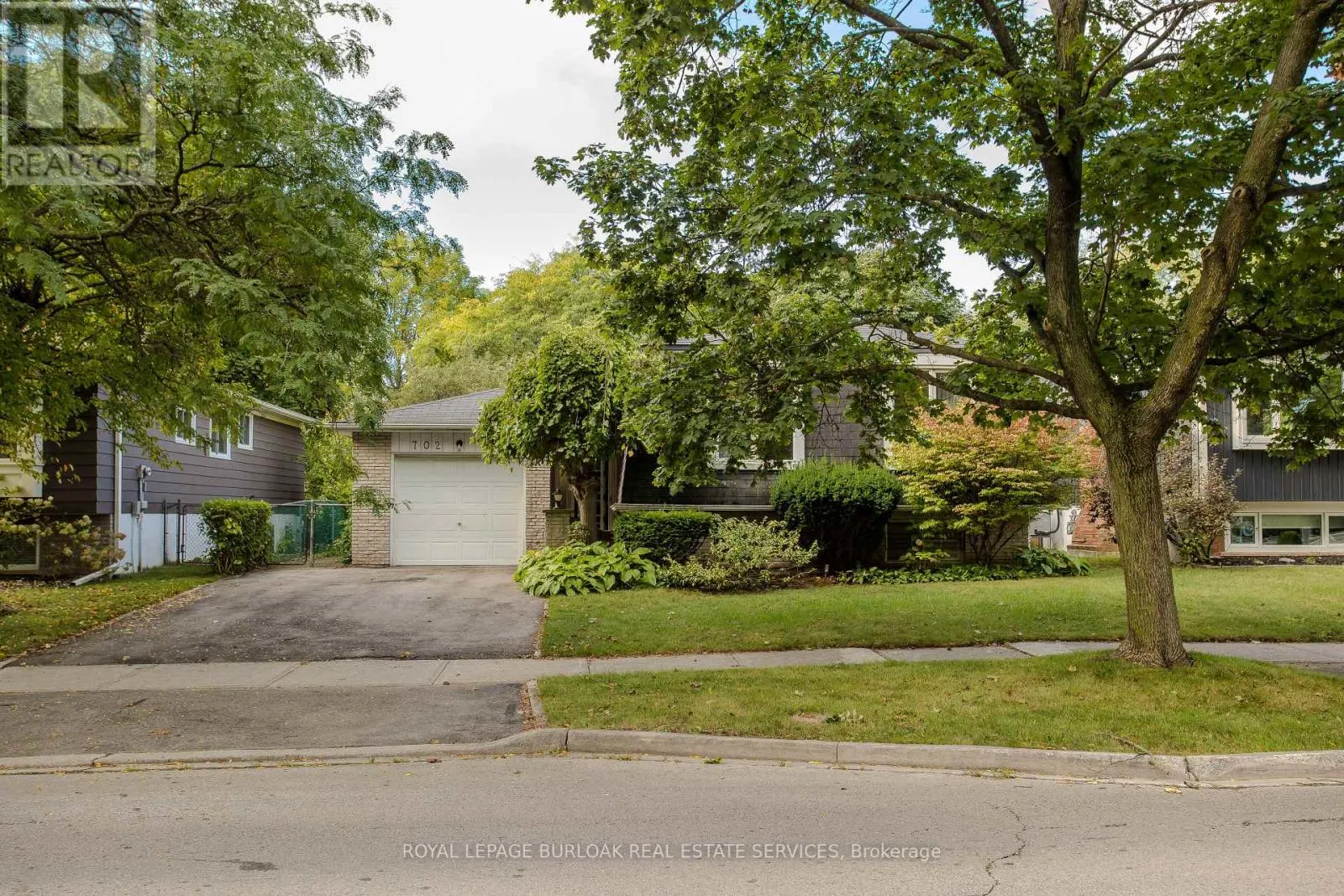 702 FRANCIS ROAD