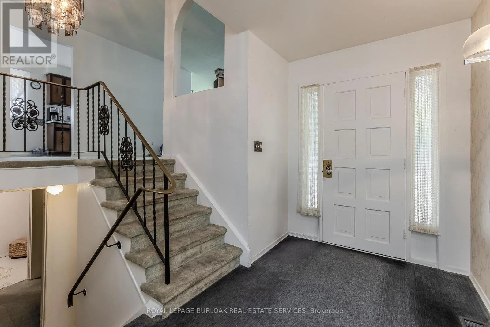 702 FRANCIS ROAD
