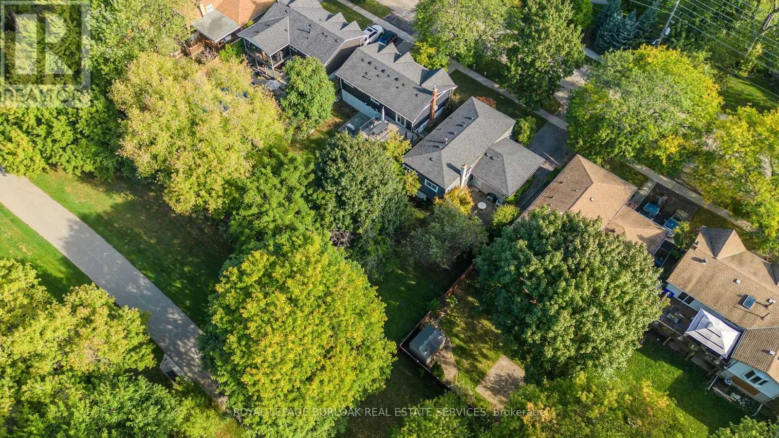 702 FRANCIS ROAD