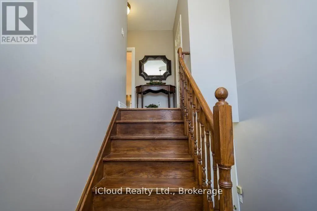 ROOM 2 - 12 KING GEORGE ROAD