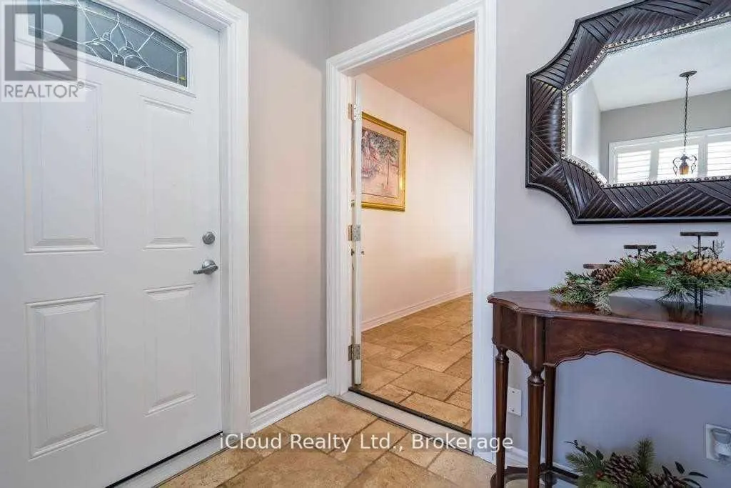 ROOM 2 - 12 KING GEORGE ROAD
