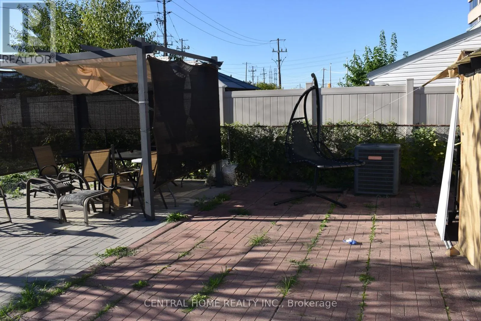 59 BLANEY CRESCENT