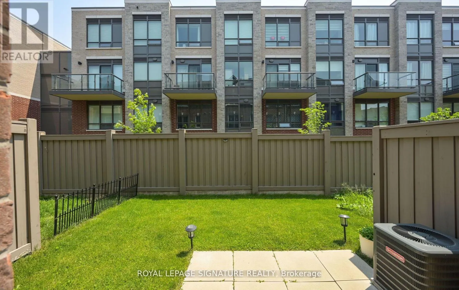 31 FAYE STREET