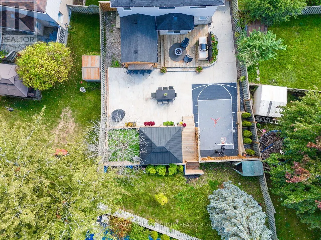 2 LAWTON COURT