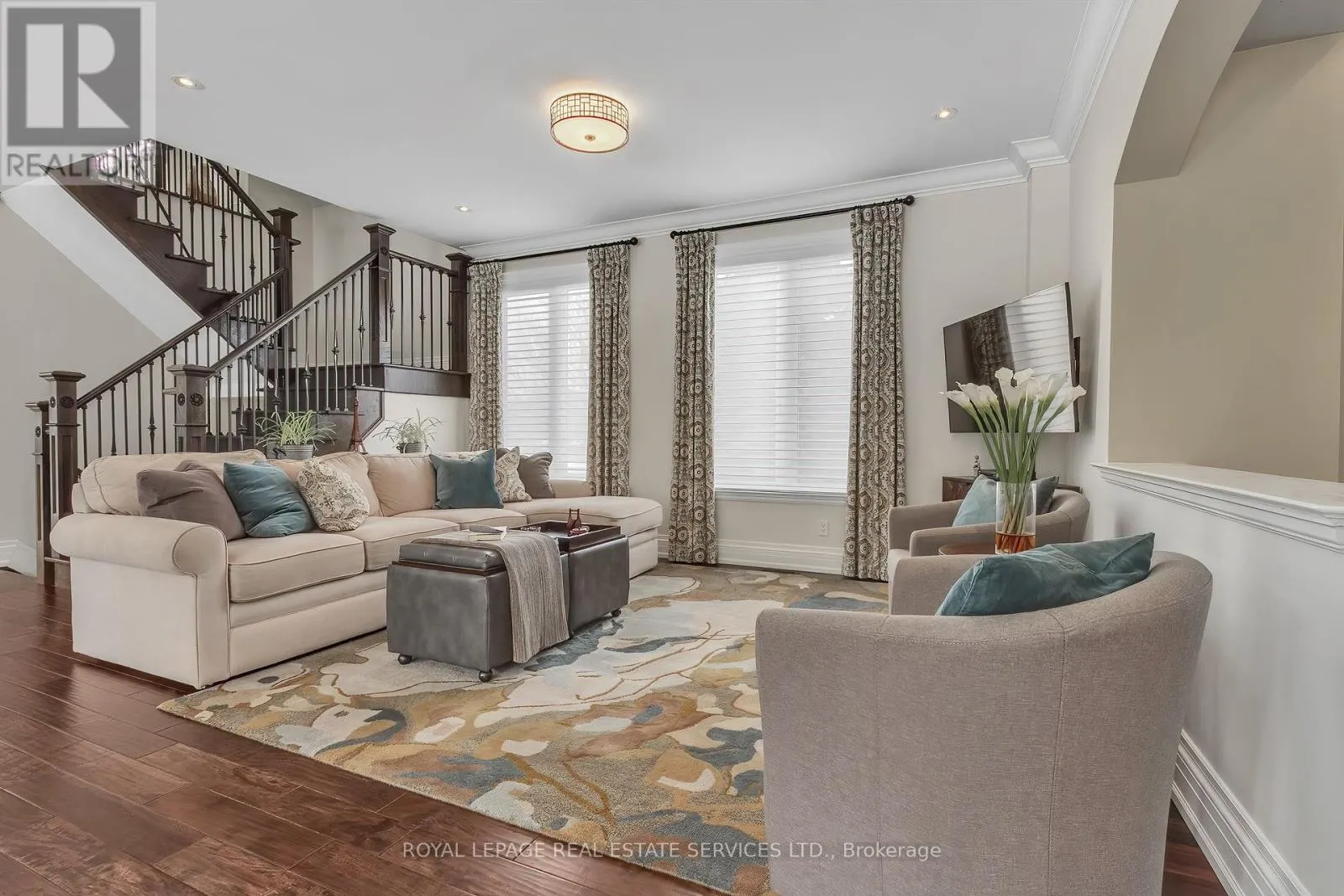 384 REBECCA STREET