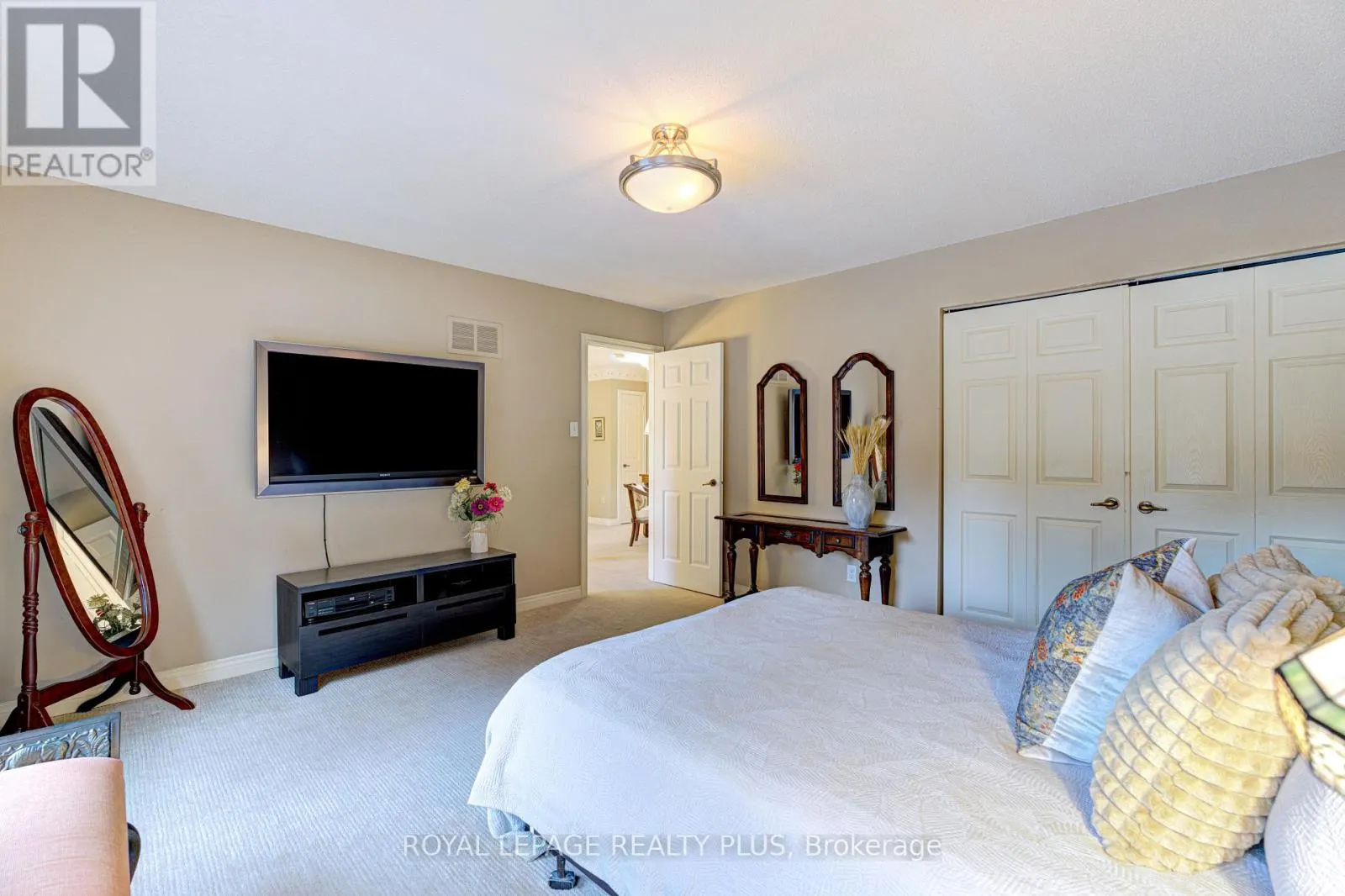 1760 FEATHERSTON COURT