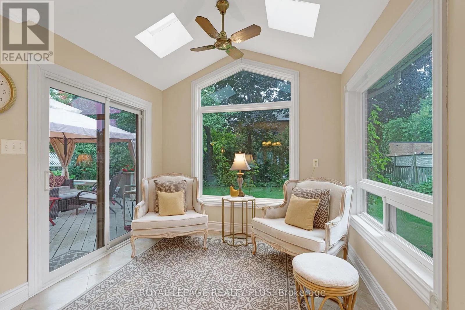 1760 FEATHERSTON COURT