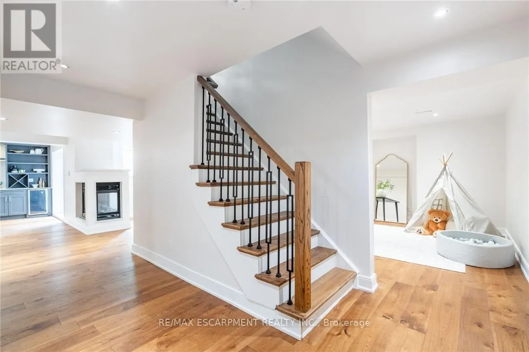 6618 CARRIAGE TRAIL