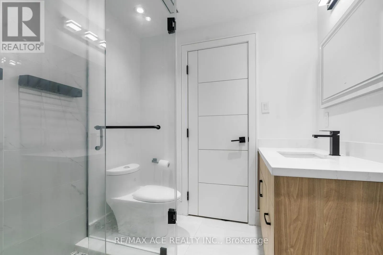 10A BENSON AVENUE W
