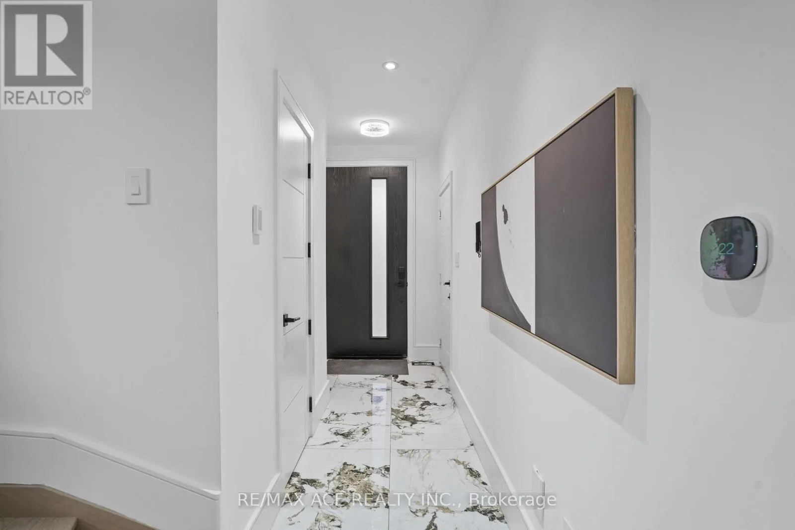 10A BENSON AVENUE W