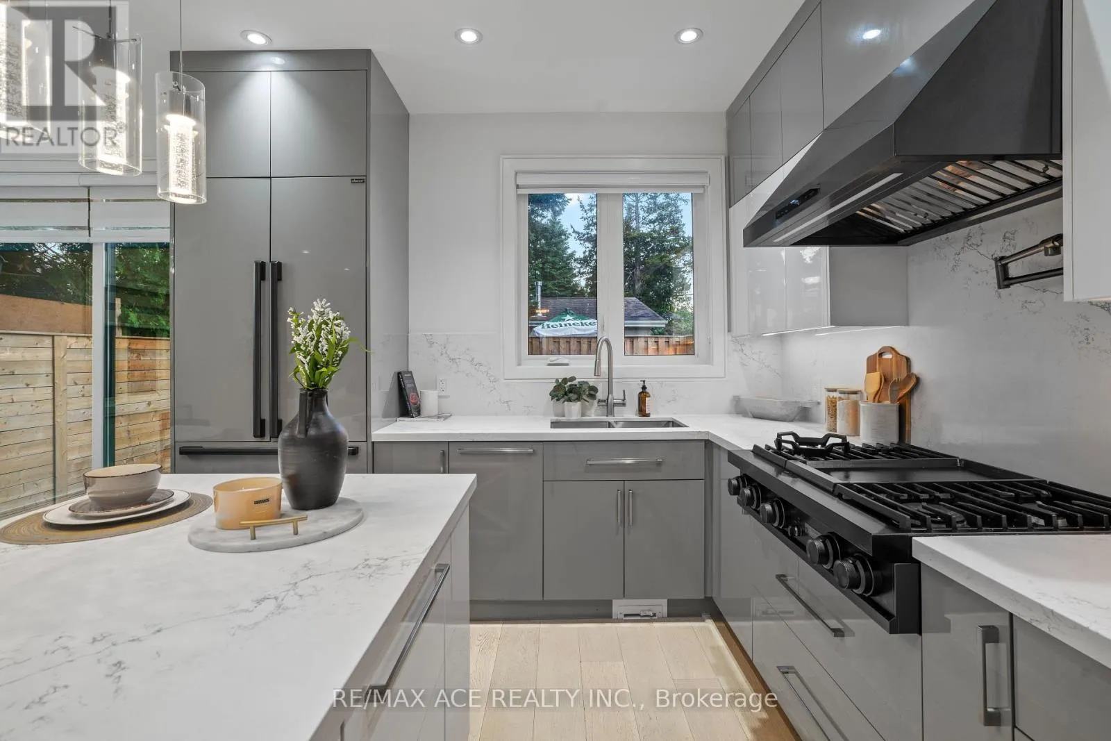 10A BENSON AVENUE W