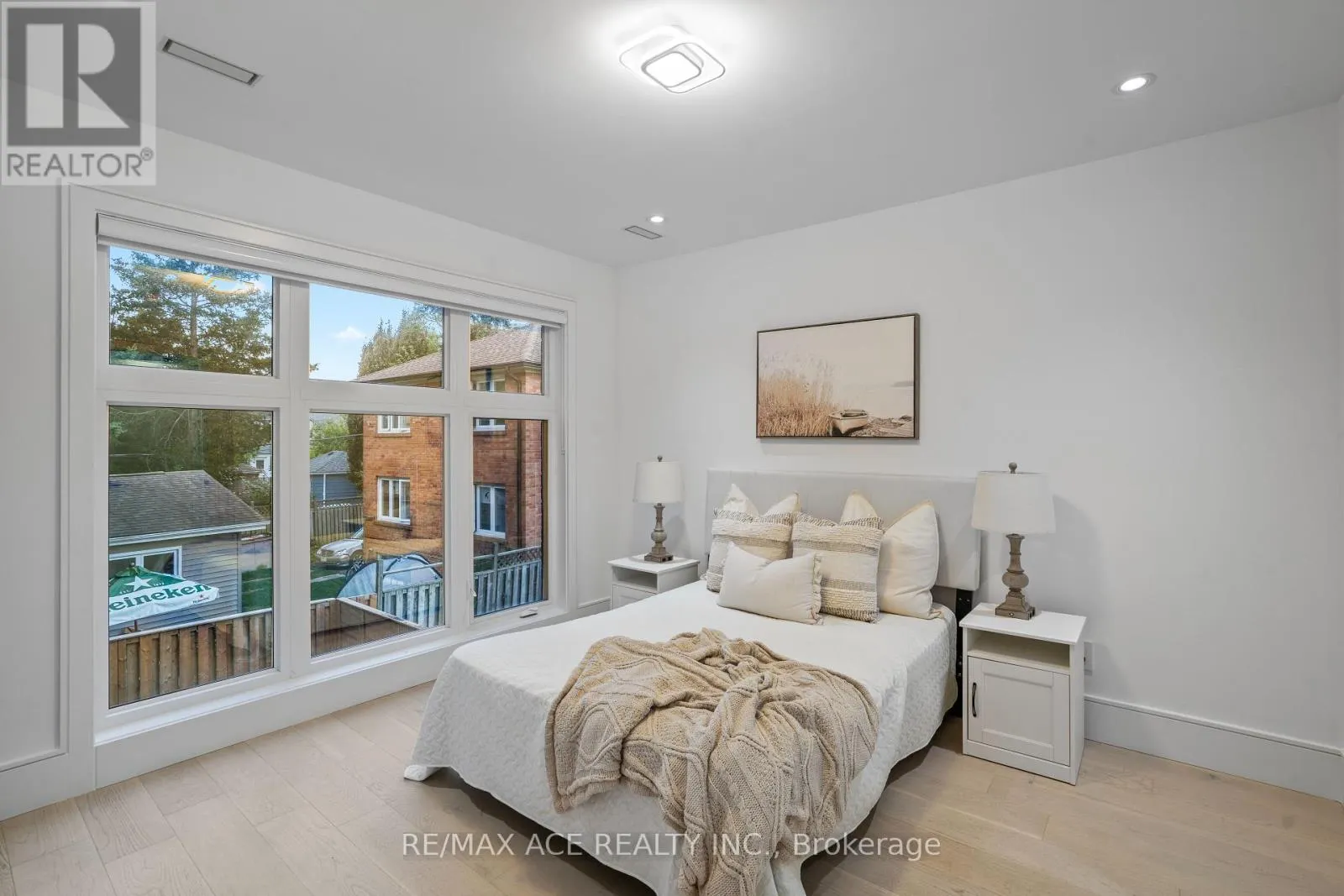10A BENSON AVENUE W