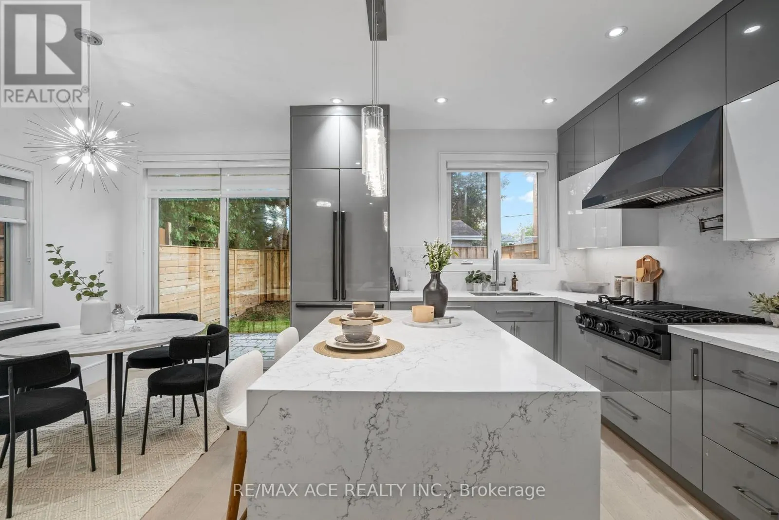10A BENSON AVENUE W