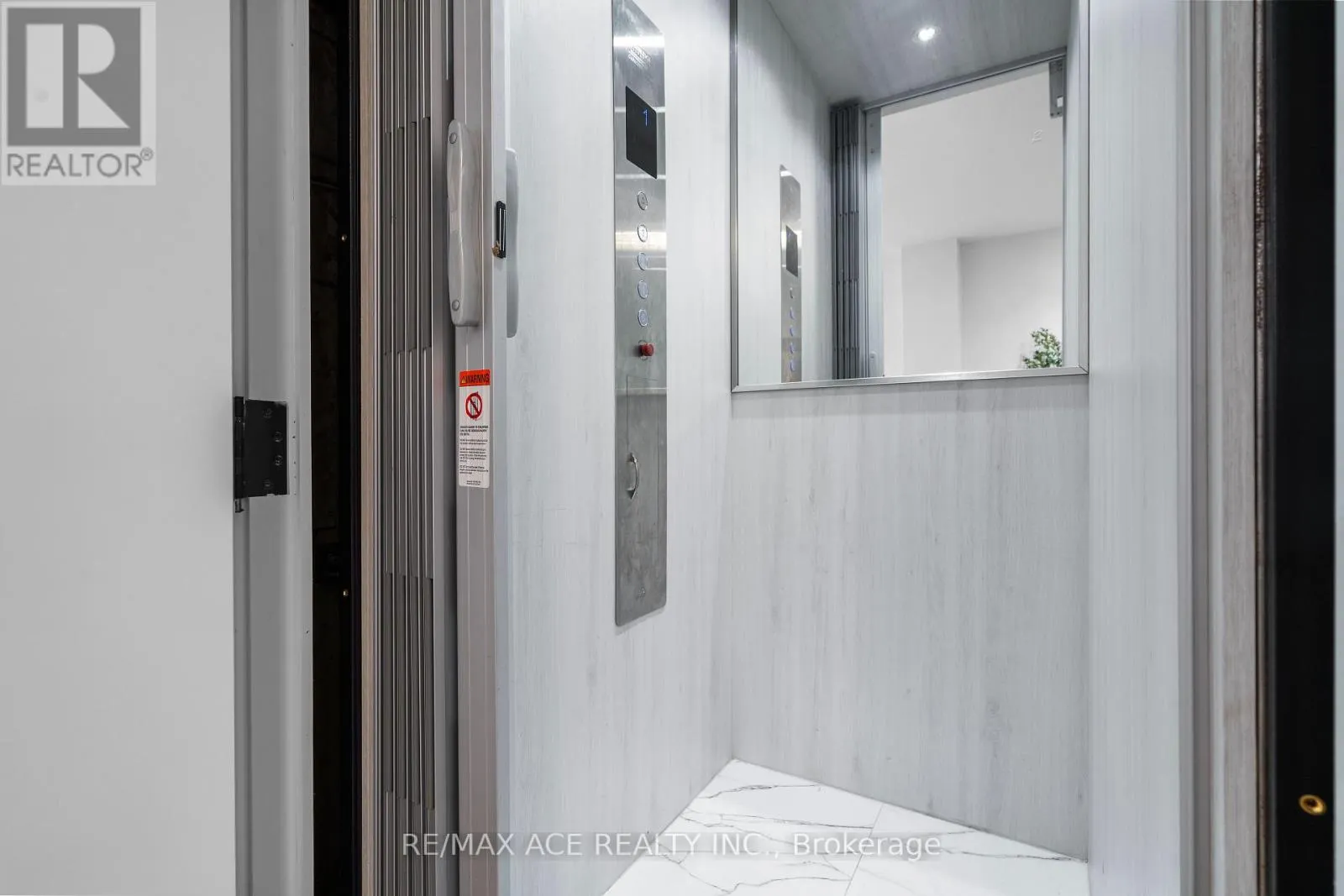 10A BENSON AVENUE W
