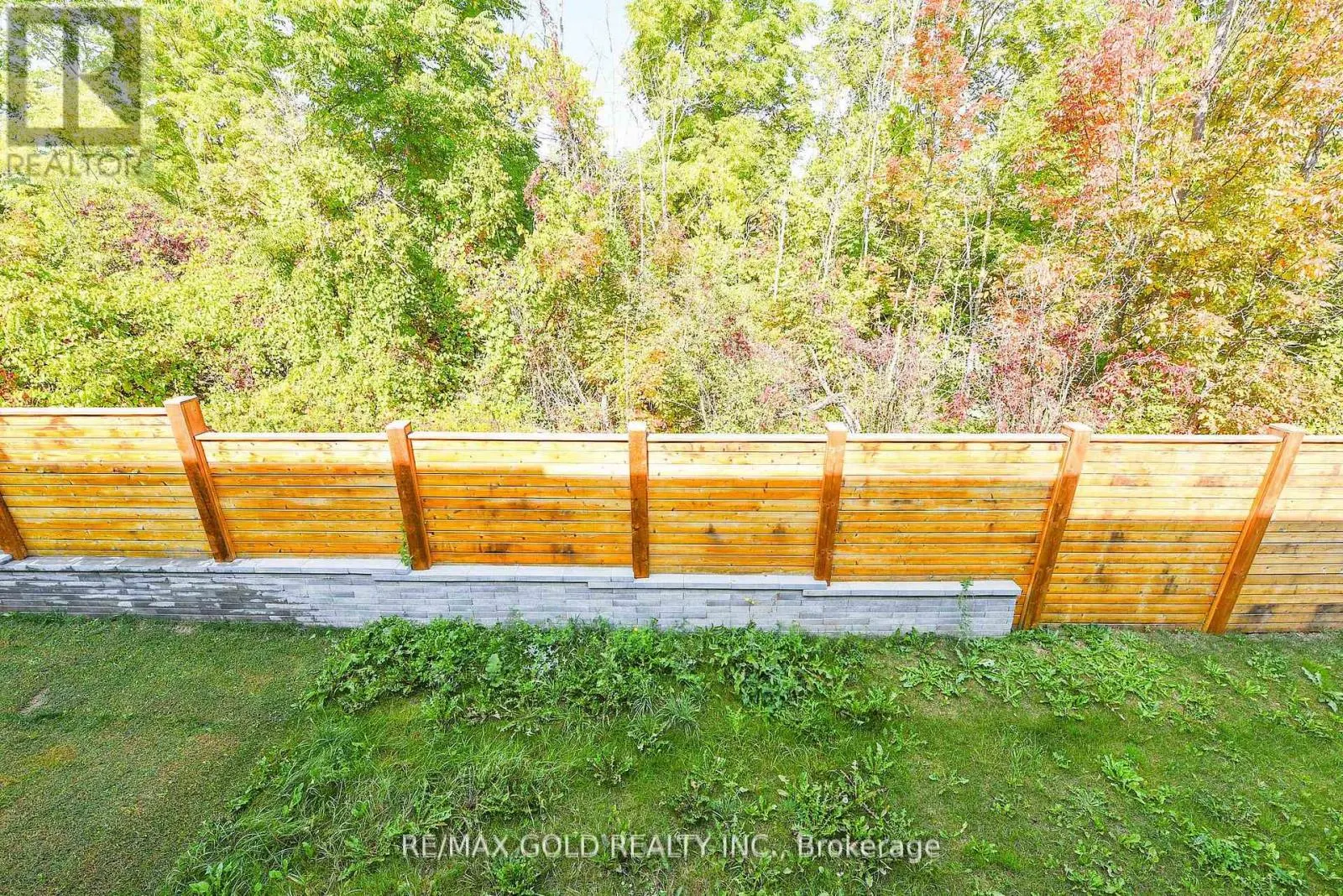 48 WINDTREE WAY