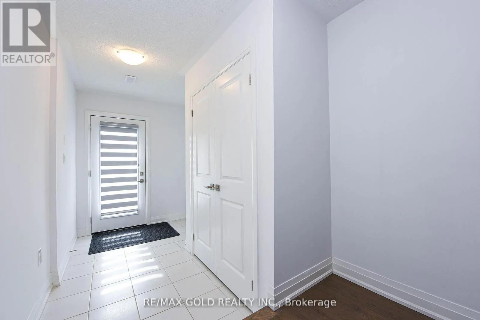 48 WINDTREE WAY