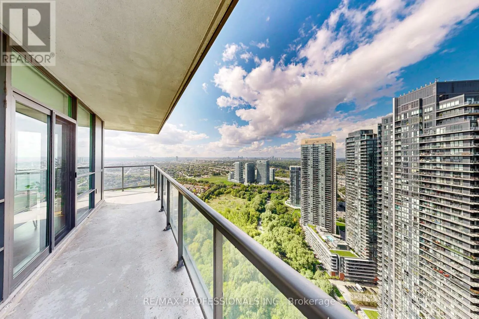 4203 - 2230 LAKE SHORE BOULEVARD W