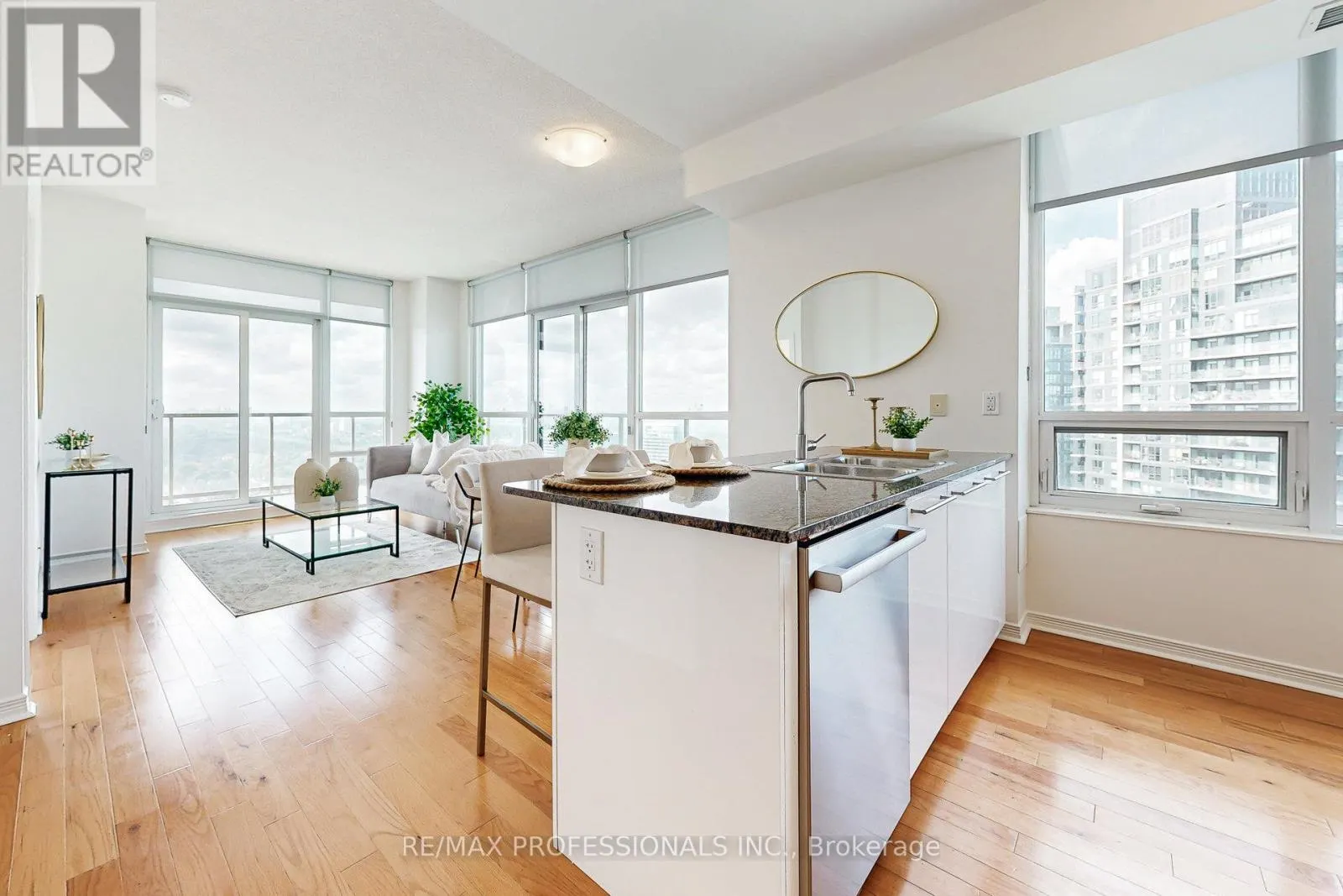 4203 - 2230 LAKE SHORE BOULEVARD W