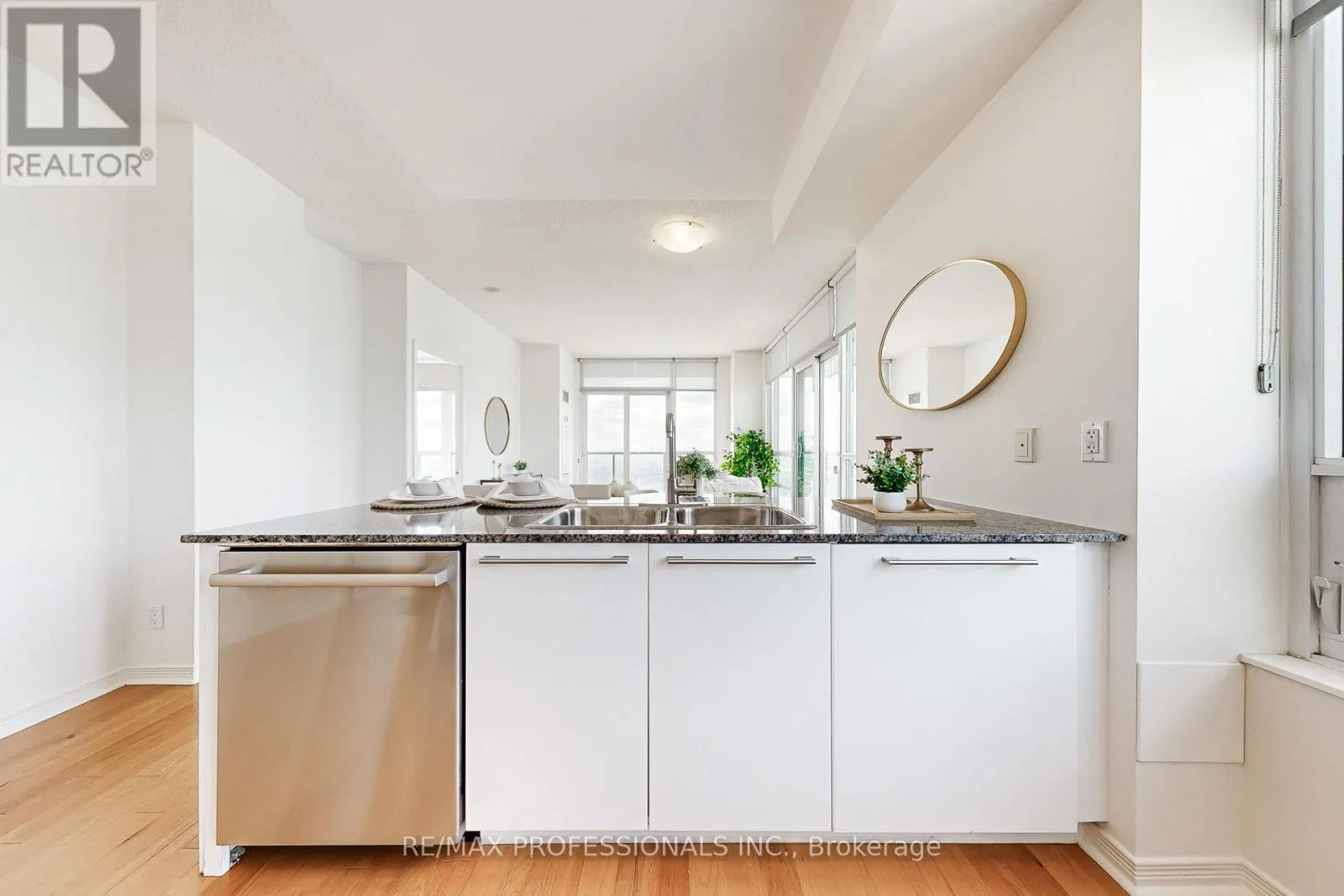 4203 - 2230 LAKE SHORE BOULEVARD W