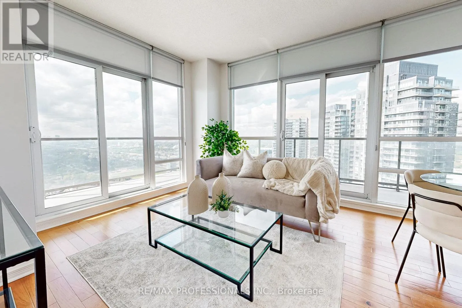 4203 - 2230 LAKE SHORE BOULEVARD W